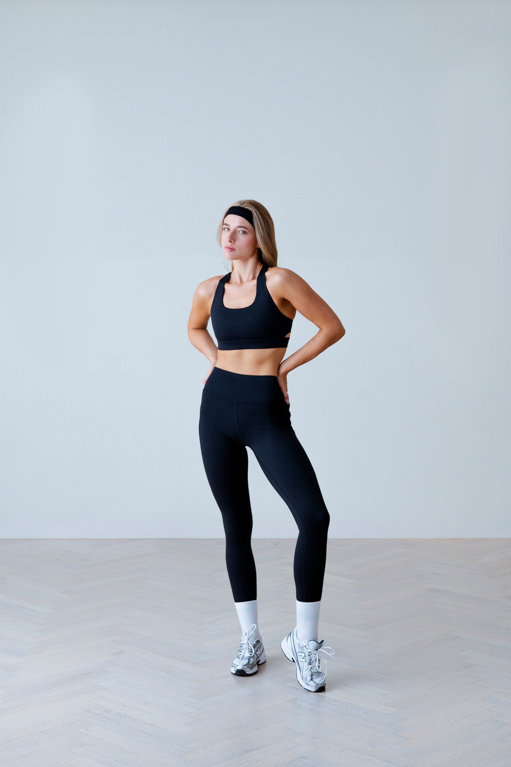 SCULPT X CROSS STRAP SPORTS BRA